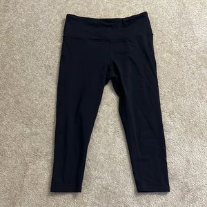 Prana Black Capri Leggings with Hidden Key Compartment